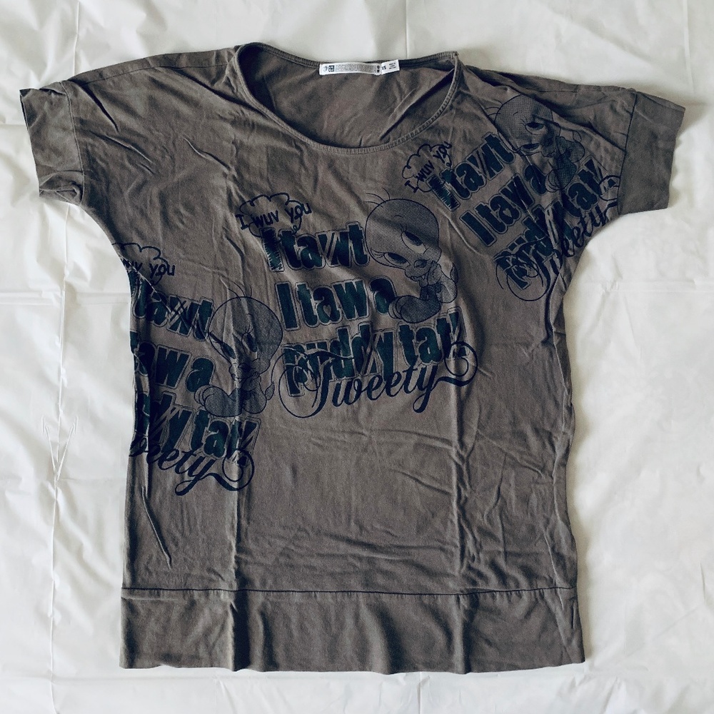 Uniqlo Tweety Top in Taupe Brown XS